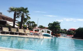 Claudia House Green Residence Sirmione
